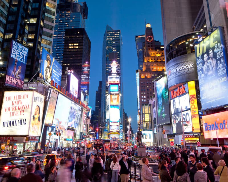 Clear Channel Outdoor New to OOH