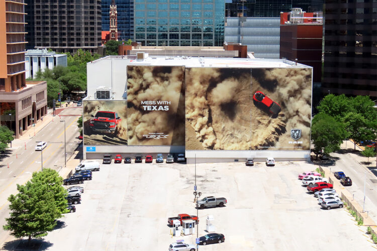 CCO Wallscape, Auto