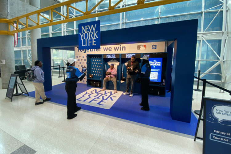 FLL Airport Exhibit Advertising